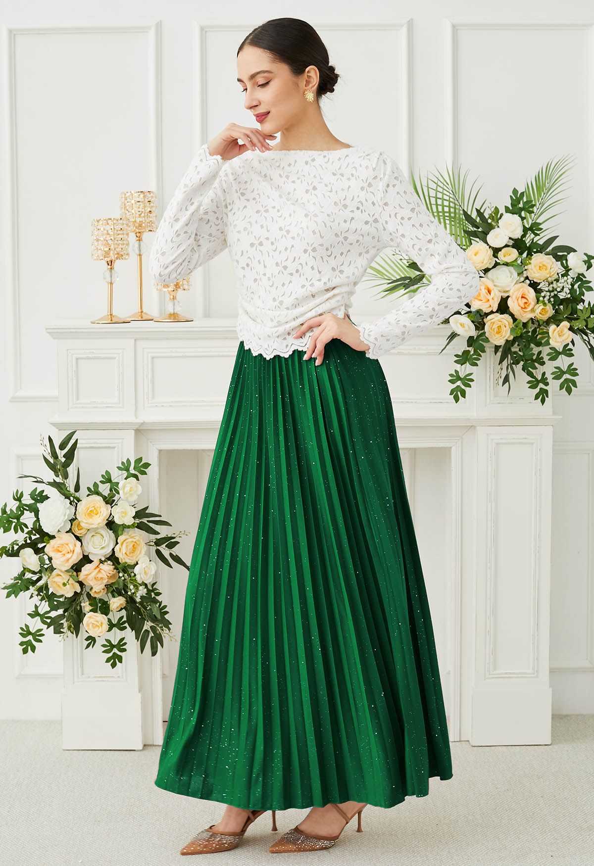 Twinkling Night Pleated Maxi Skirt in Green