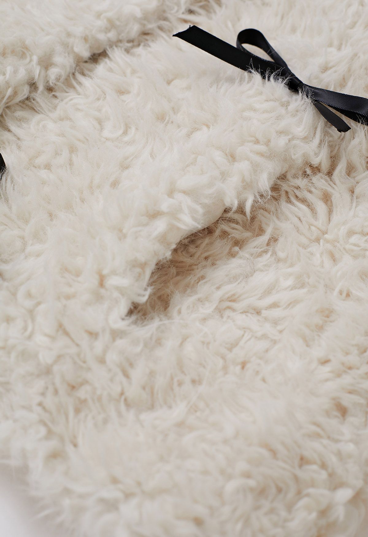 Satin Bowknot Detail Faux Fur Coat in Ivory