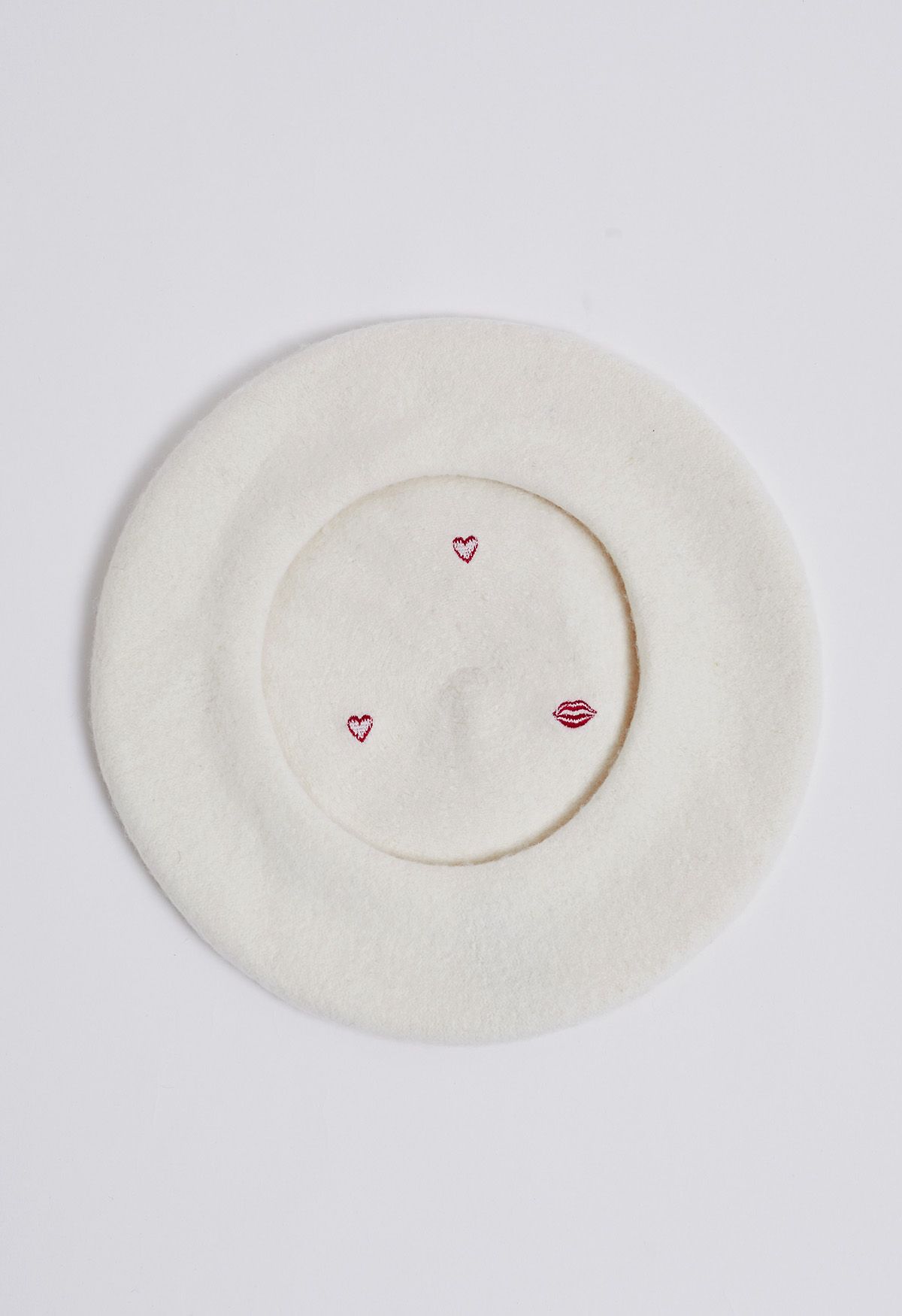 Lips and Hearts Wool-Blend Beret in White