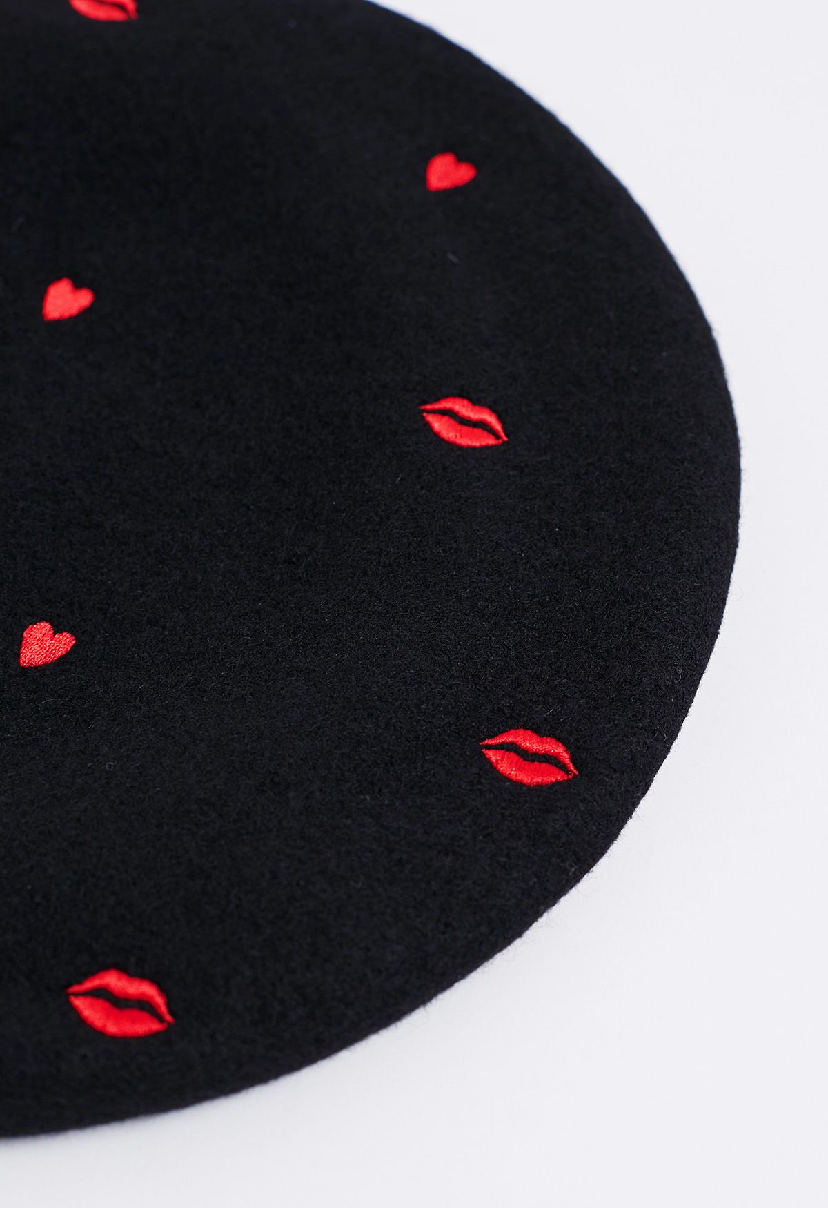 Lips and Hearts Wool-Blend Beret in Black