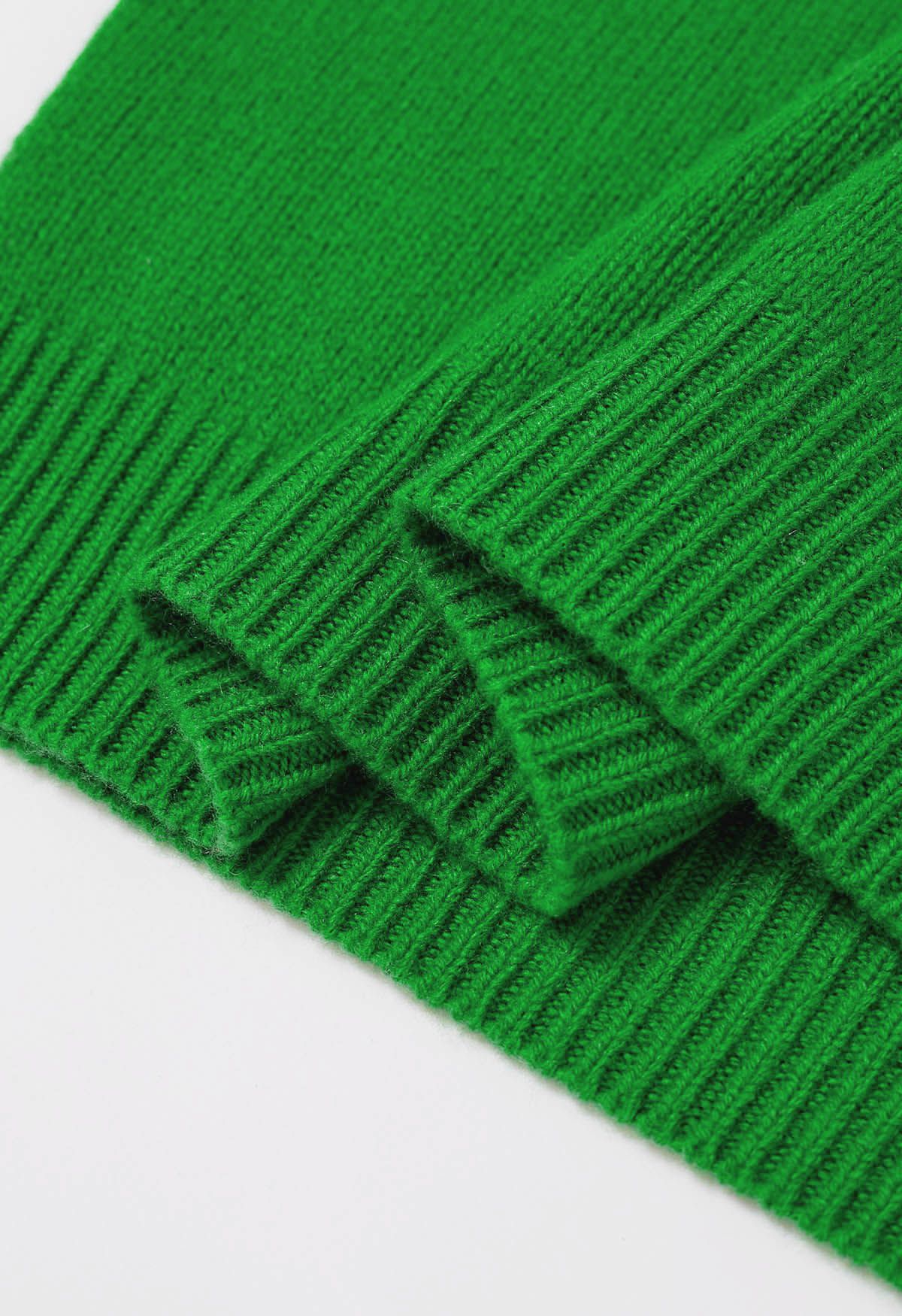 Hollow Out Diamond Knit Sweater in Green