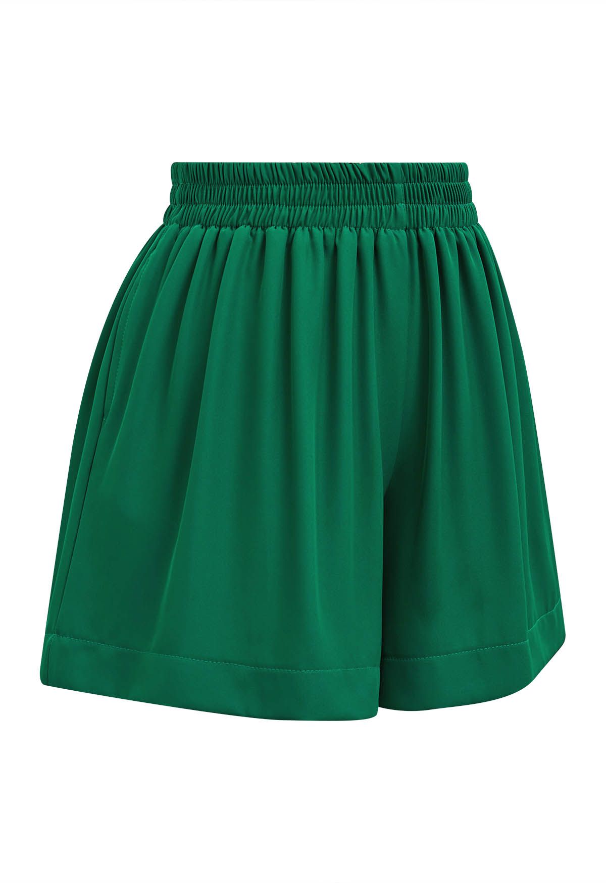 Chill Vibes Side Pockets Shorts in Green