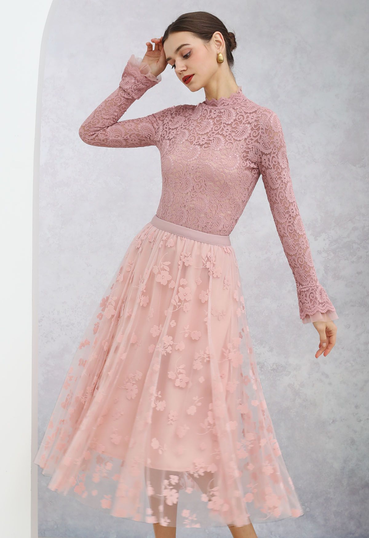 3D Posy Double-Layered Mesh Midi Skirt in Pink