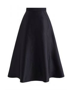 Wavy Line Flare Midi Skirt in Black